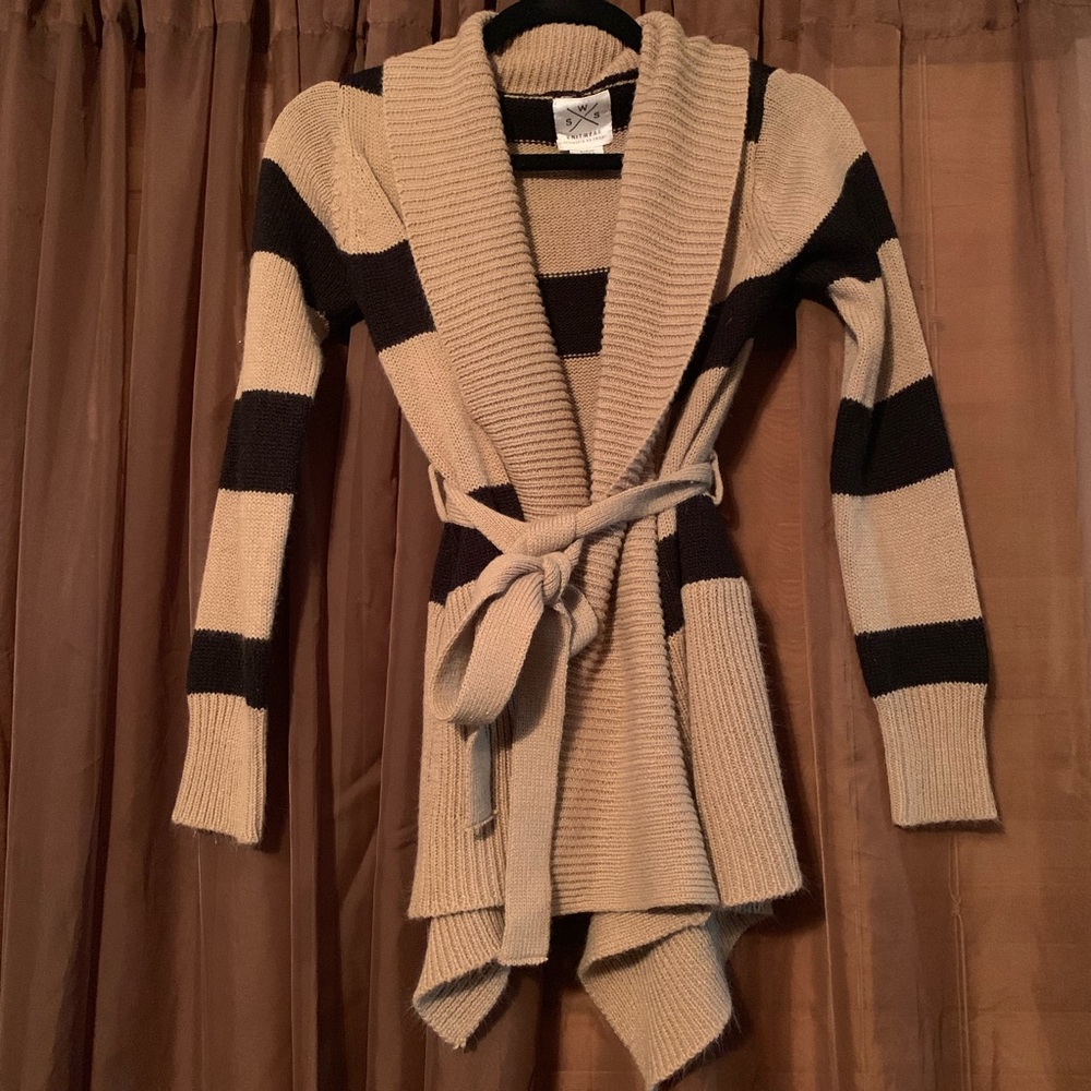 SWS Knitwear Sweater